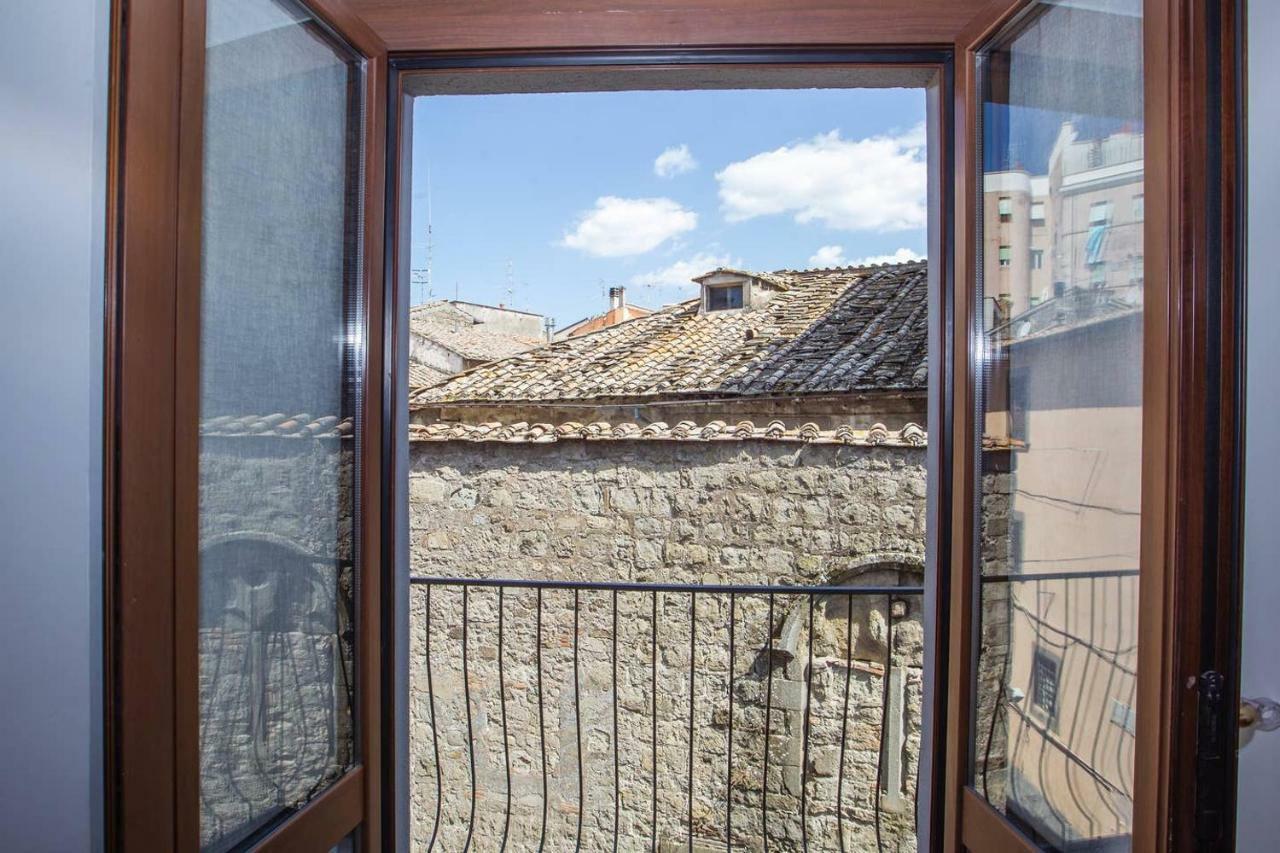 Bed And Box - Vt01 Casa Vacanze Viterbo Kültér fotó